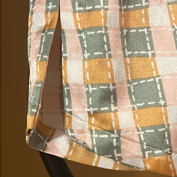 LaROK Western Silk Top - Picture 6 of 12